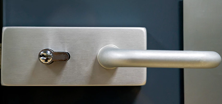 Change Patio Door Locks in Salida, California